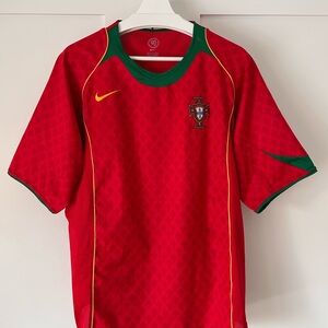 Nike Portugal Home Football Shirt Soccer Jersey 2004-2005 Size L